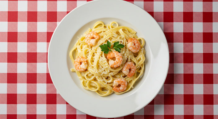 Fettuccine cremose ai gamberetti